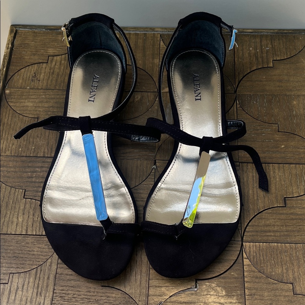 Alfani Black Sandals with Gold and Blue Accents size 8